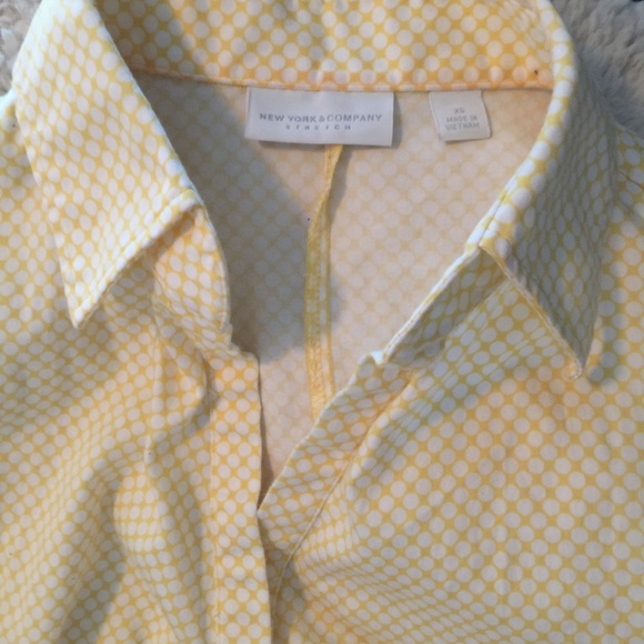  Yellow & White Ruched Front Top  - Picture 5 of 5